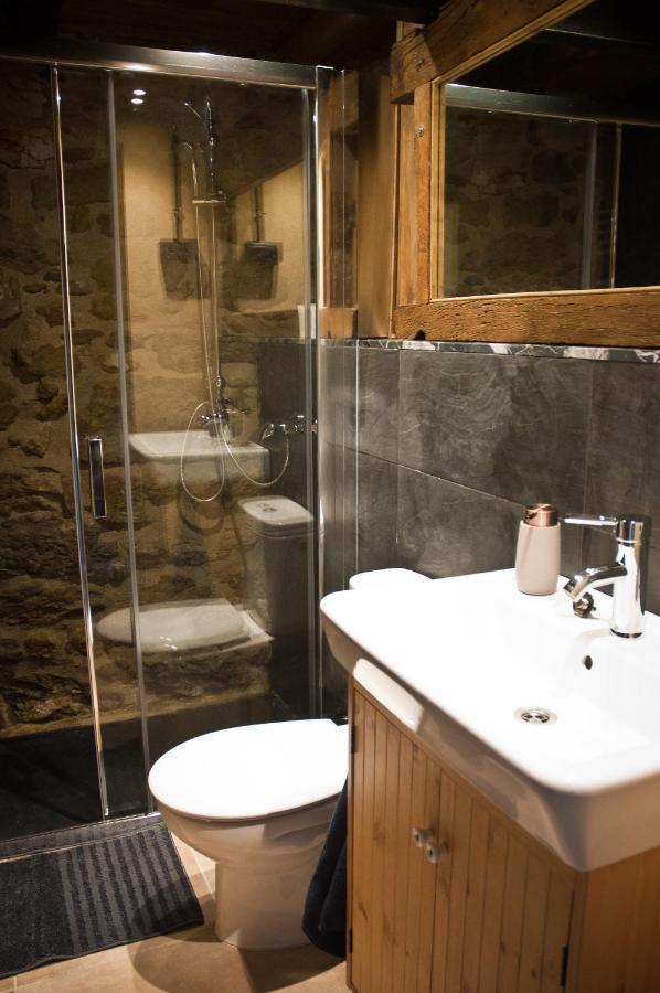 Can Poca Roba Sant Pere de Torello Экстерьер фото